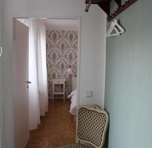 My Place Mit Fruehstueckspaket - With Breakfastbox 美因河畔法兰克福