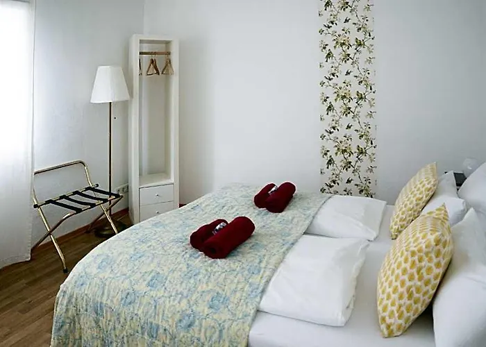 民宿 My Place Mit Fruehstueckspaket - With Breakfastbox 4*